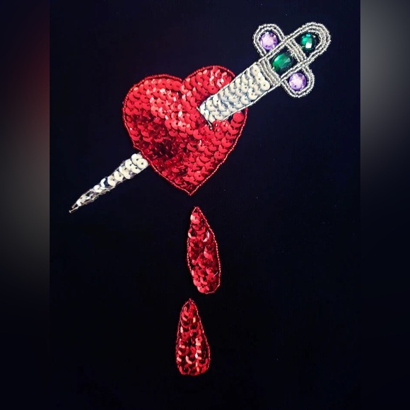 Nicolette Carlone Jezebel Heart & Dagger Sweater, Size M NWT - Picture 2 of 5